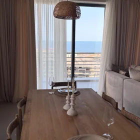 In Baku 170.0 m² apartment is for rent - Image 2