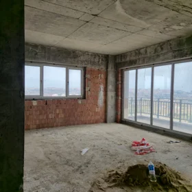 In Baku 157.0 m² apartment is for sale - Image 3