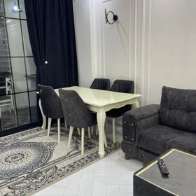 In Baku 65.0 m² apartment is for rent - Image 2