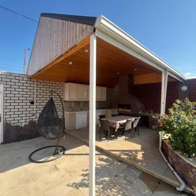 In Baku 180.0 m² house with 5.0 rooms is for sale - Image 2