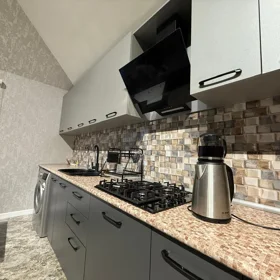 In Baku 180.0 m² house with 5.0 rooms is for sale - Image 5