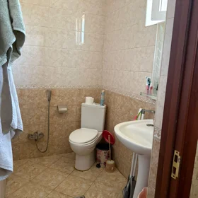 In Baku 50.0 m² house with 2.0 rooms is for rent - Изображение 2