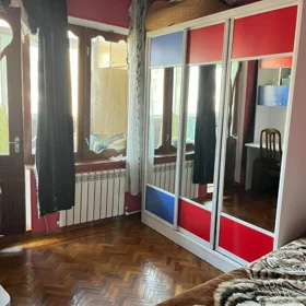 In Baku 110.0 m² apartment is for rent - Image 5