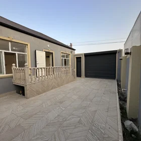 In Baku 90.0 m² house with 3.0 rooms is for sale - Image 4