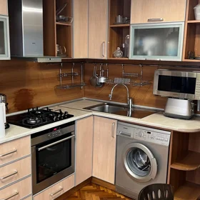 In Baku 65.0 m² apartment is for sale - Image 5