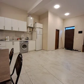 In Baku 120.0 m² house with 5.0 rooms is for rent - Image 5