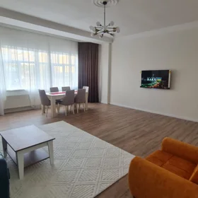 In Baku 115.0 m² apartment is for rent - Изображение 3