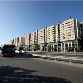 In Khirdalan 72.0 m² apartment is for sale - Image 2