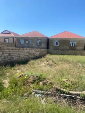 Baku-da nan sot torpaq satılır - Şəkil 3