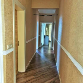 In Baku 101.0 m² apartment is for sale - Image 2