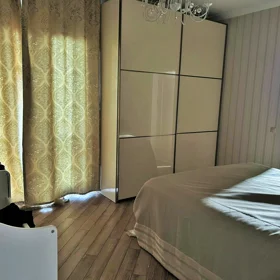 In Baku 101.0 m² apartment is for sale - Image 3