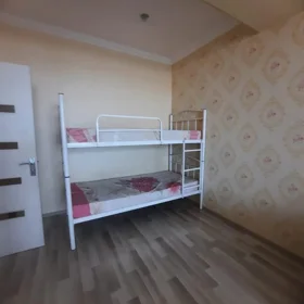 In Khirdalan 92.0 m² apartment is for rent - Image 2