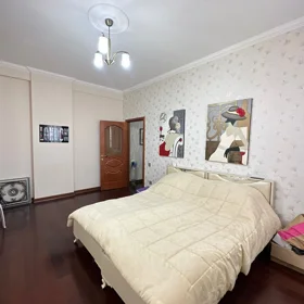 In Baku 118.0 m² apartment is for sale - Image 4