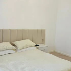 In Baku 73.0 m² apartment is for rent - Image 3