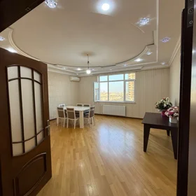 In Baku 98.0 m² apartment is for rent - Изображение 2