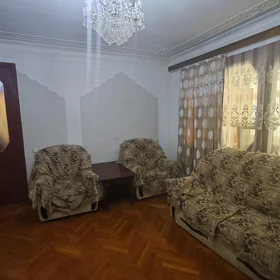 In Baku 100.0 m² apartment is for rent - Image 3