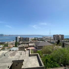 In Baku 220.0 m² house with 4.0 rooms is for rent - Image 3