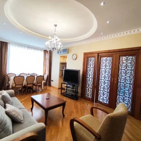 In Baku 100.0 m² apartment is for rent - Image 2