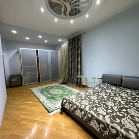 In Baku 350.0 m² apartment is for rent - Изображение 3