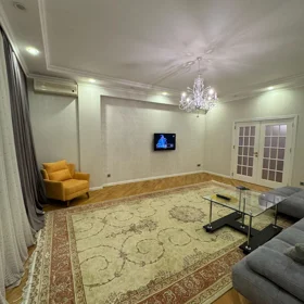 Baku-da 115.0 m2 mənzil kirayə verilir - Şəkil 2