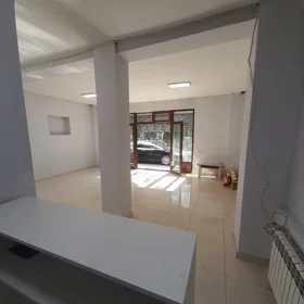 Baku-da 60.0 m2 obyekt kirayə verilir - Şəkil 2