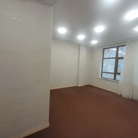 Baku-da 30.0 m2 ofis kirayə verilir - Şəkil 4