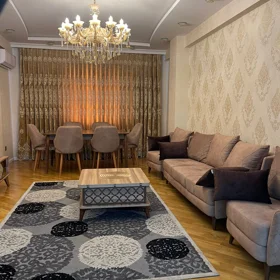 In Baku 135.0 m² apartment is for rent - Image 3