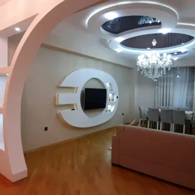 In Baku 110.0 m² apartment is for rent - Image 3