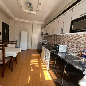 Baku-da 98.0 m2 mənzil kirayə verilir - Şəkil 3