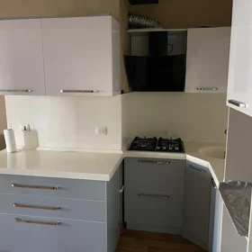 In Baku 70.0 m² apartment is for rent - Image 3