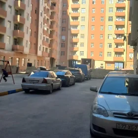 In Khirdalan 72.0 m² apartment is for sale - Image 5