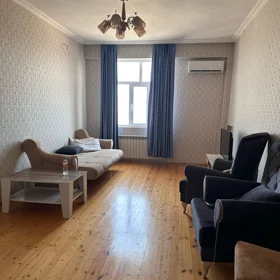 Baku-da 95.0 m2 mənzil kirayə verilir - Şəkil 3