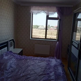 In Baku 90.0 m² apartment is for rent - Image 5