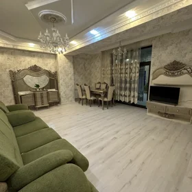 In Baku 122.0 m² apartment is for sale - Изображение 2