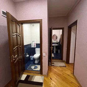 Baku-da 60.0 m2 mənzil kirayə verilir - Şəkil 2