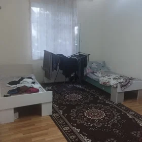 In Baku 60.0 m² apartment is for rent - Image 2