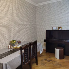 In Khirdalan 60.0 m² apartment is for rent - Image 2