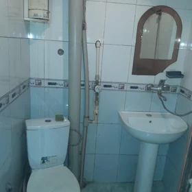 In Baku 40.0 m² apartment is for rent - Image 3