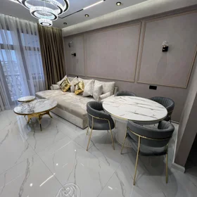 In Baku 80.0 m² apartment is for rent - Image 5