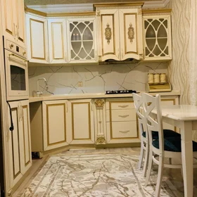 In Baku 200.0 m² house with 6.0 rooms is for sale - Image 4