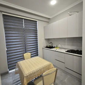 In Baku 70.0 m² apartment is for rent - Image 4