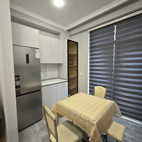 In Baku 70.0 m² apartment is for rent - Image 5