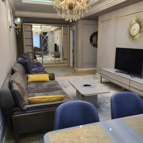 In Baku 120.0 m² apartment is for rent - Image 2