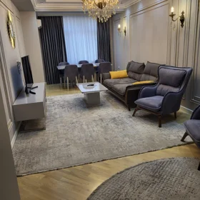 Baku-da 120.0 m2 mənzil kirayə verilir - Şəkil 2