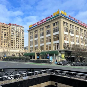 In Baku 300.0 m² commercial is for rent - Image 2