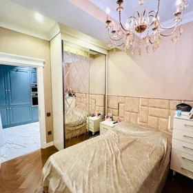 In Baku 134.0 m² apartment is for sale - Image 5