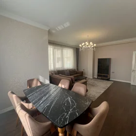 In Baku 122.0 m² apartment is for rent - Image 3