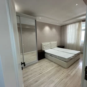 Baku-da 70.0 m2 mənzil kirayə verilir - Şəkil 2