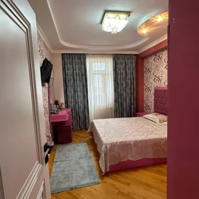 Khirdalan-da 75.0 m2 mənzil kirayə verilir - Şəkil 2