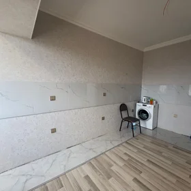 In Baku 75.0 m² apartment is for rent - Image 4